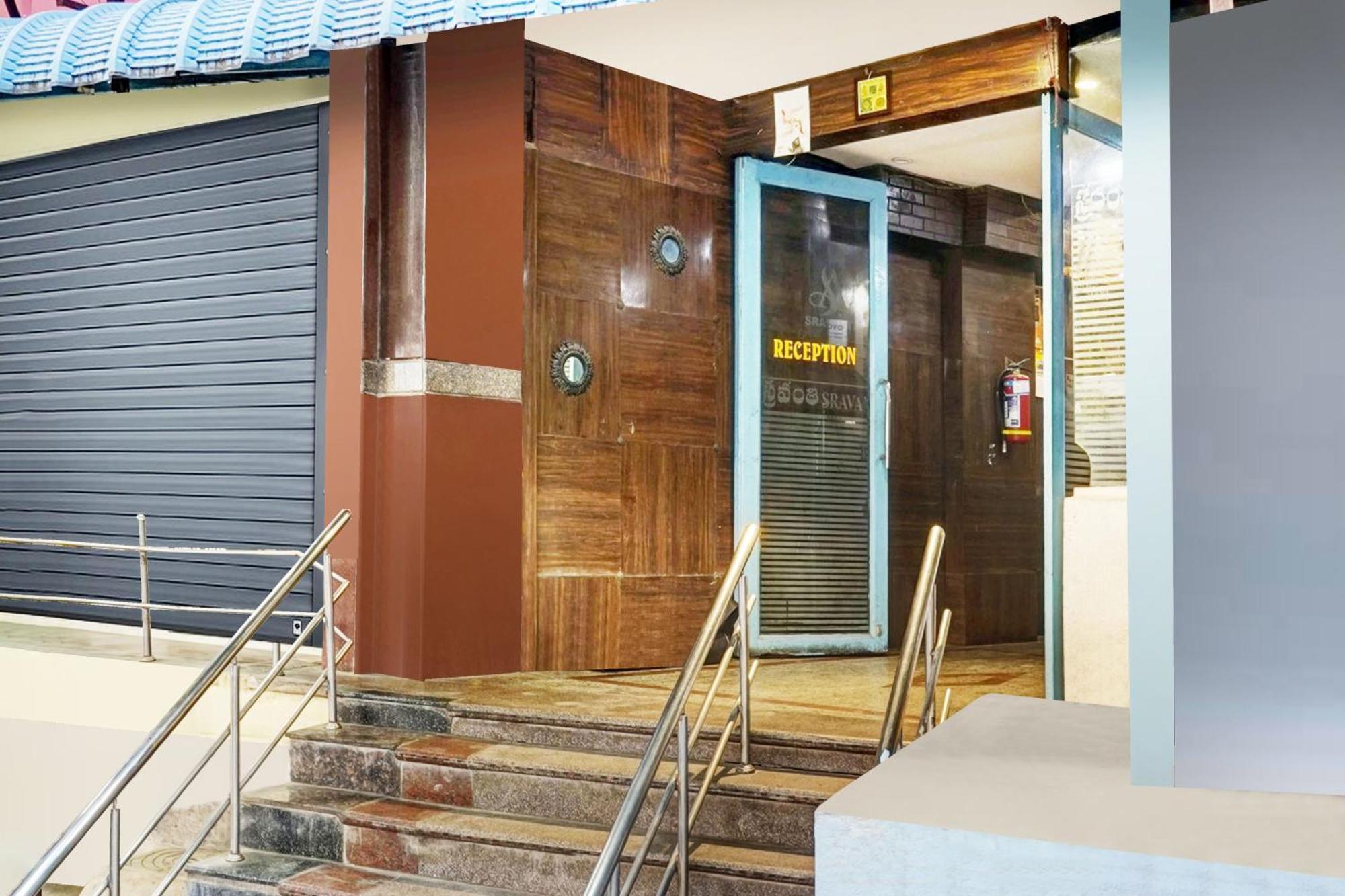 Super Hotel O Padmavathi Puram Near Railway Station Tirupati Kültér fotó