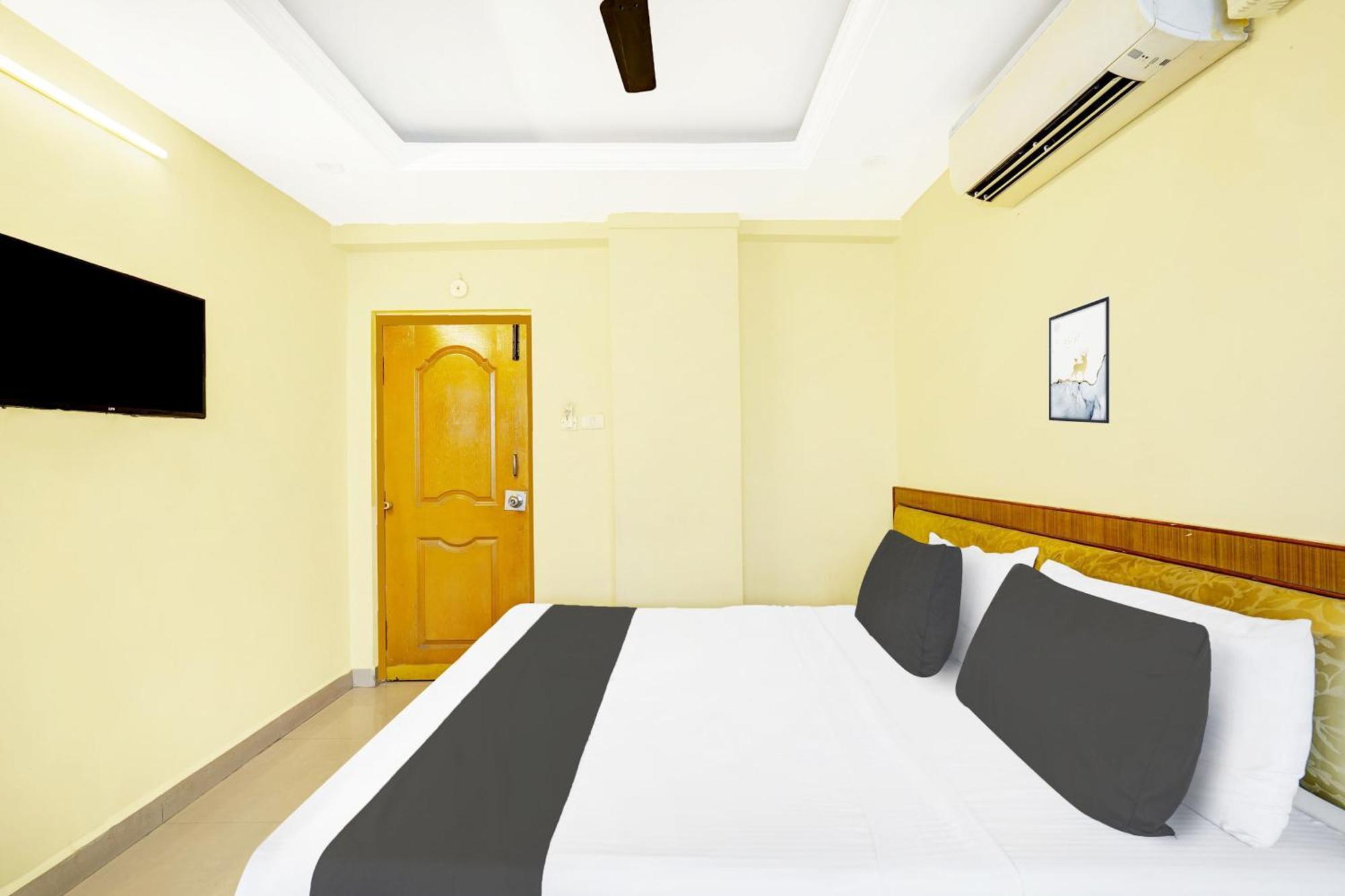 Super Hotel O Padmavathi Puram Near Railway Station Tirupati Kültér fotó